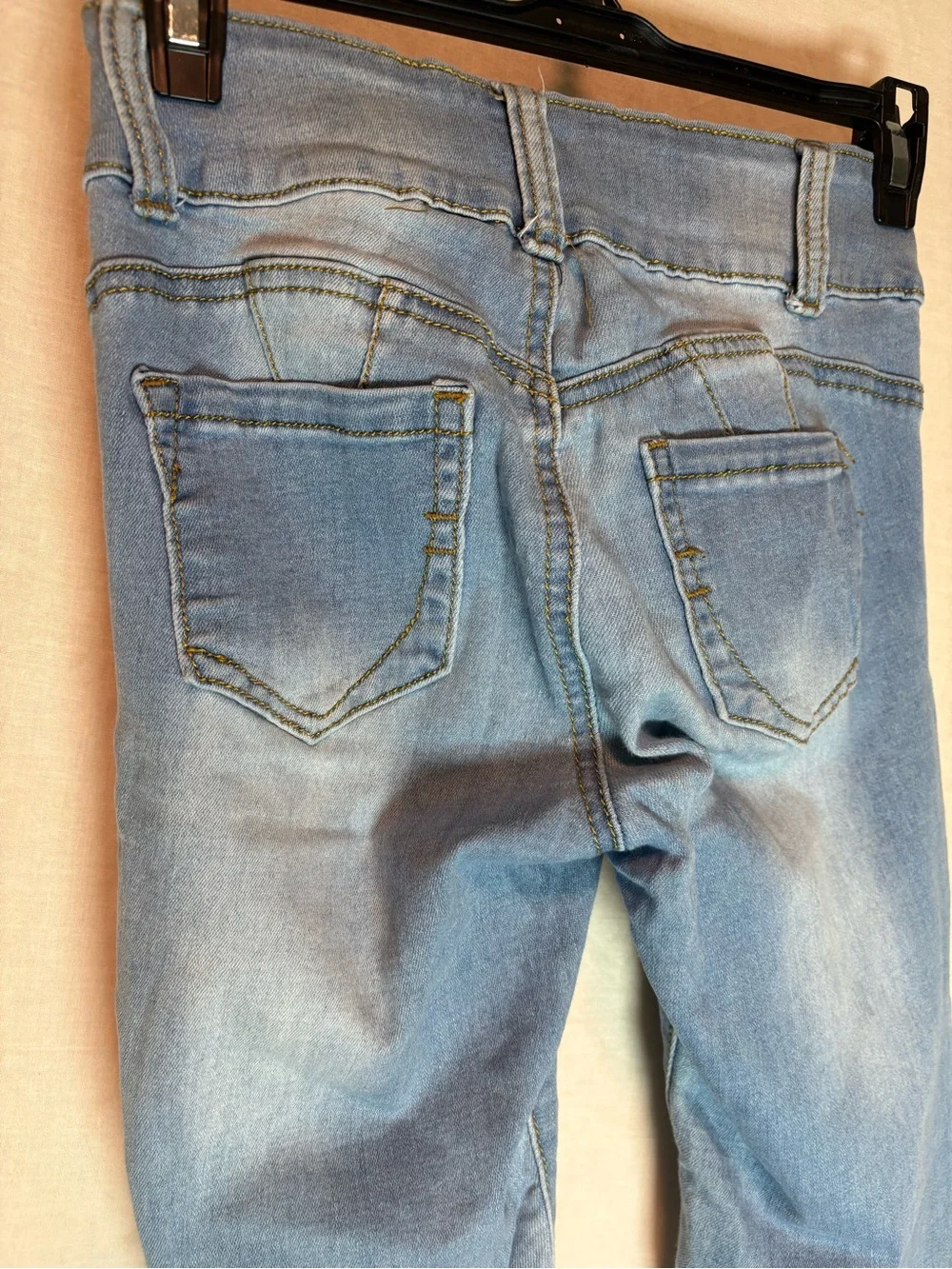 Blue Republic Light Wash Skinny Jeans Distressed Women’s 0 Double Button